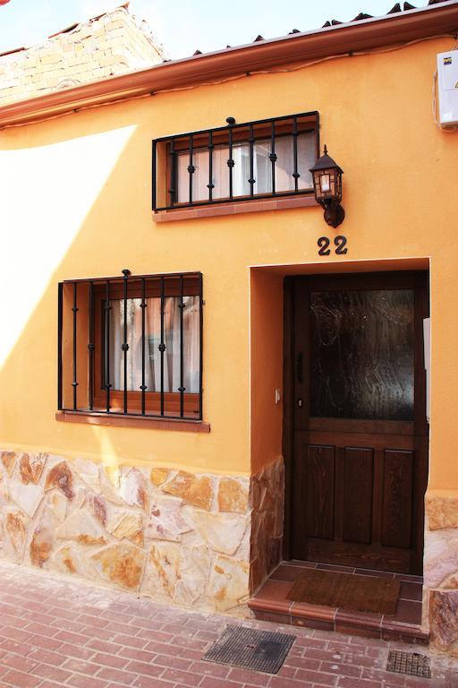 Casa Vieja Tabanera A 8 Min De Segoia Guest House Tabanera del Monte Exterior foto